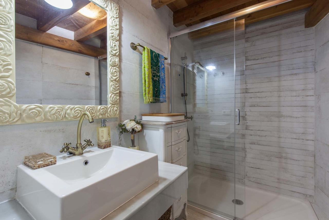 Loft / Duplex With Charming Historic Center. Wifi Lejlighed Sevilla Eksteriør billede